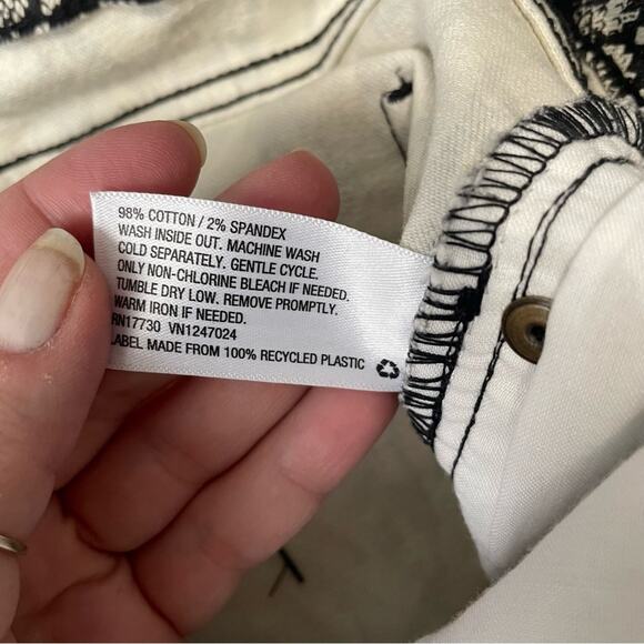 Wild Fable snake print skinny high rise jeans size 12 cream black - Picture 6 of 8